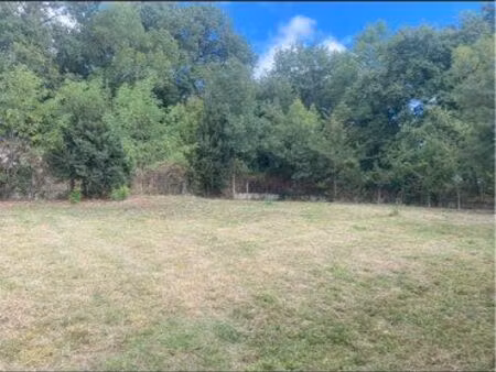 vends terrain bassens