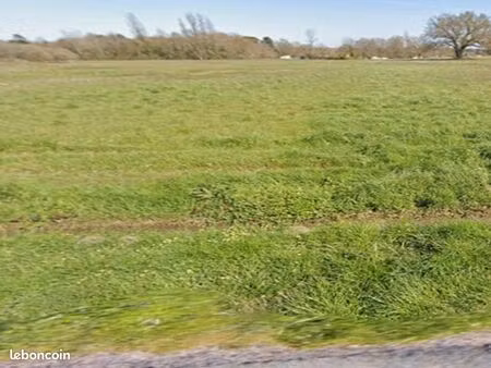 terrain 1 460 m² saint savin