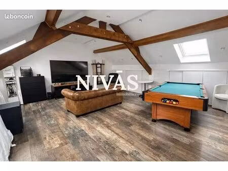 maison 2 pièces 238 m²