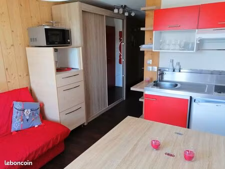 loue appartement meublé avec chambre séparée