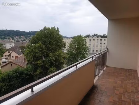 appartement 2 pièces 68 m²