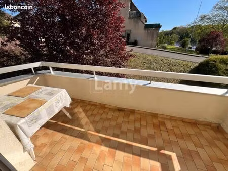 studio 1 pièce 35 m²