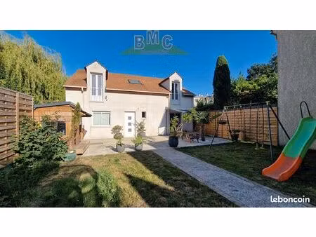 maison 6 pièces 164 m²