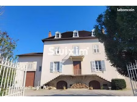 propriété 9 pièces 350 m²