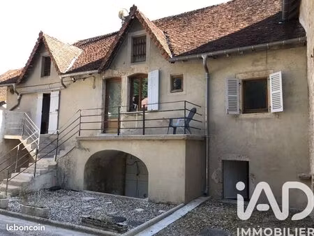 maison de village 6 pièces 120 m²