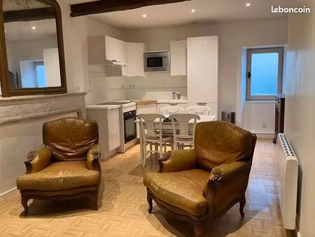 appartement t2 de 37 m2 refait à neuf