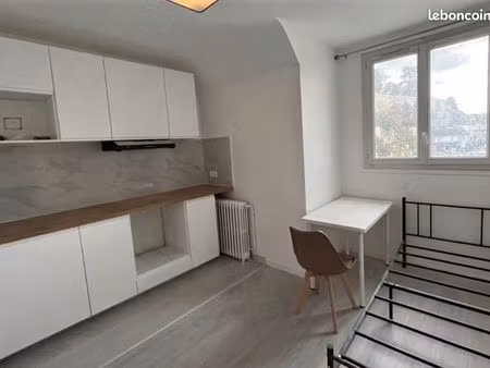 cergy pontoise appartement meublé individuel toutes charges comprises 630