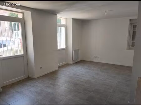 location appartement rénové 51m2