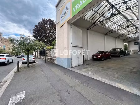 local 403 m² argenteuil