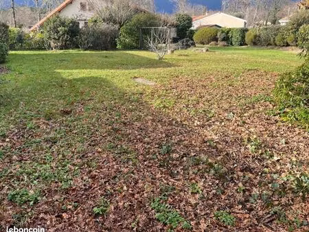 terrain 330 m² castelnau de medoc