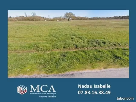 terrain 1 010 m² reignac