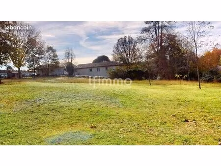 terrain 1436 m² rion des landes