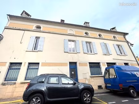appartement 3 pièces 80 m²
