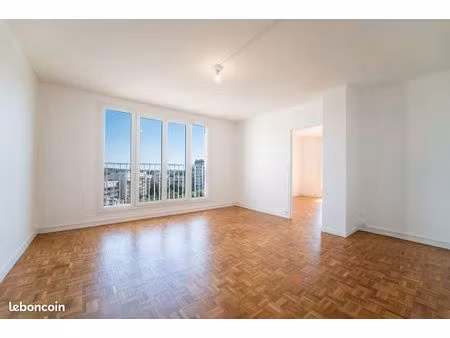 rare appartement 4p rénové  71m²  8ème ét. sans vis-à-vis. vue panoramique lac d’enghien &