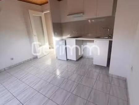 studio 1 pièce 20 m²