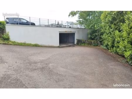 garage quartier hôpital lons  proche centre ville