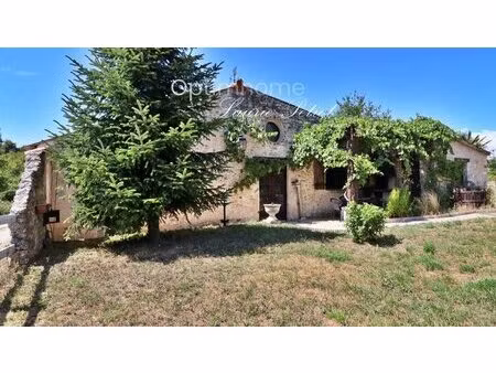 maison à vendre 4 pièces  dans un lieu unique  à soubran