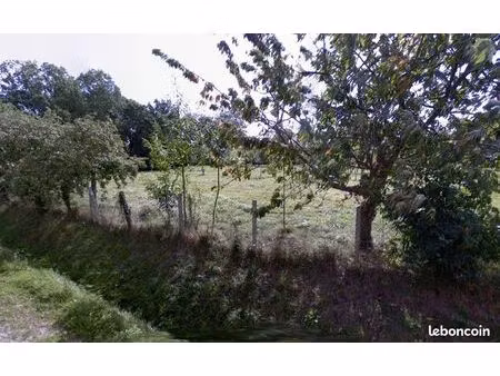 terrain 330 m² l hermitage