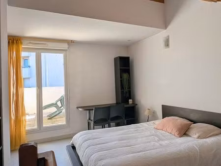 appartement t2 duplex nîmes dans résidence calme et sécurisée