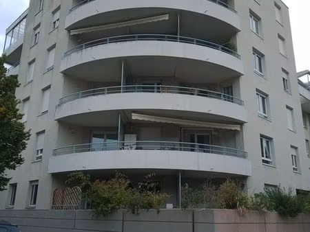 2pièces de 44m2 échirolles