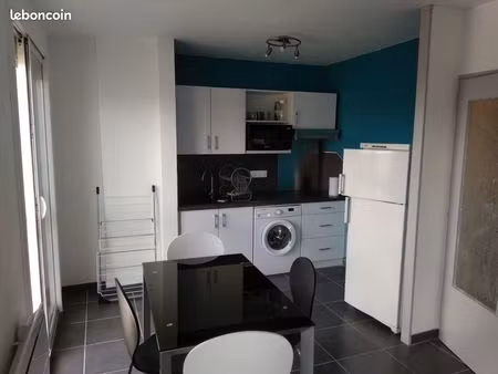 location appartement meublée pour étudiant (proche iut)