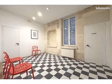 local commercial 53 m² nîmes