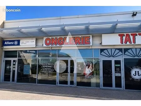 local commercial 42 m²