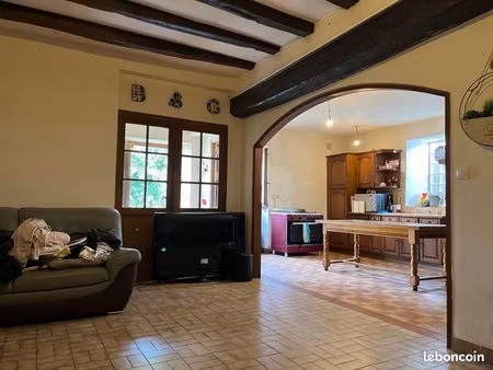 maison de village 3 pièces 94 m²