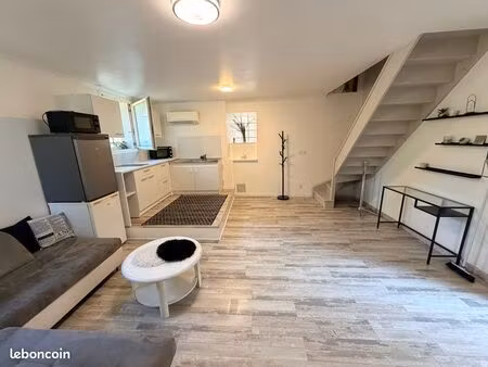 duplex lumineux 1 chambre – calme et confort – 690 cc à louer  agréable