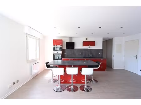 appartement 3 pièces - 64 m²