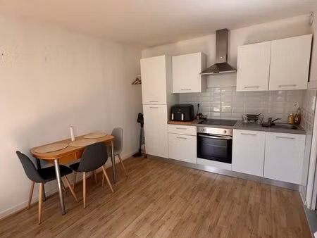 studio rénové centre ville quimper
