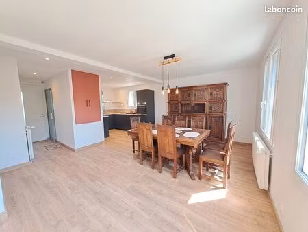 maison t6 à louer