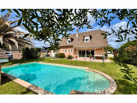 maison lons 150 m² t-5 à vendre  379 500 €