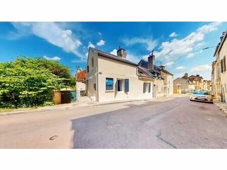 maison de 4 pièces de 79 m² à tonnerre