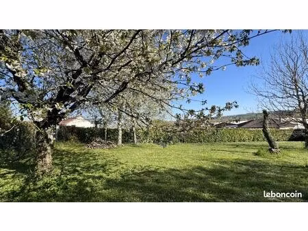 terrain 1 200 m² rochetoirin
