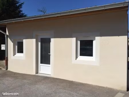 maisonnette studio individuelle meublée avec terrasse