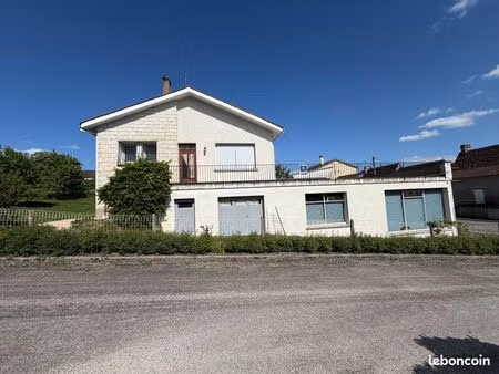 maison 4 pièces 102 m²