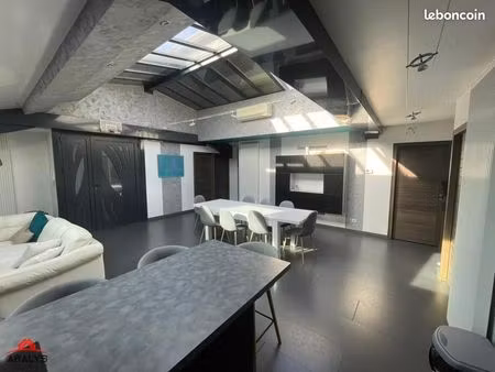 loft 5 pièces 97 m²