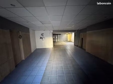 local commercial 95 m² rénové – centre yssingeaux – toutes activités sauf nuisances