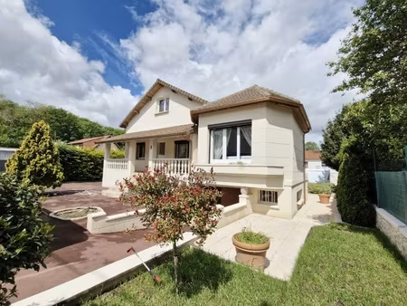 maison 5 pièces - 113 m²