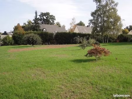 terrain 402 m² la chapelle-thouarault