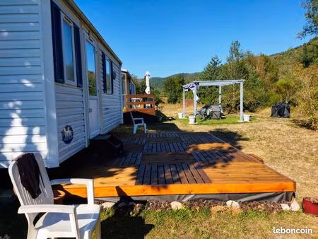 mobilhome gorges de la loire vente sur emplacement arboré