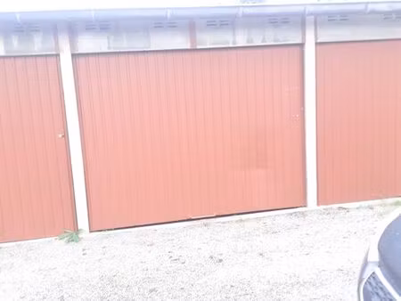 loue garage