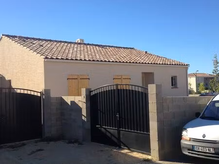 villa 4 pièces 81 m²
