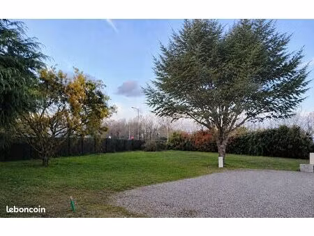 terrain eysines 500 m²