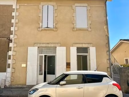 immeuble 90 m² salles