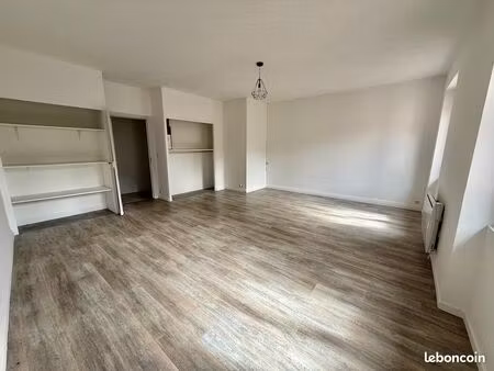appartement 3 pièces 85 m²