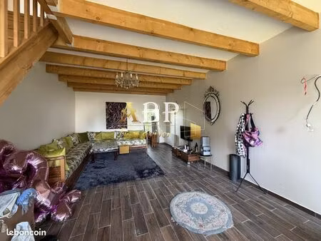 maison 4 pièces 145 m²