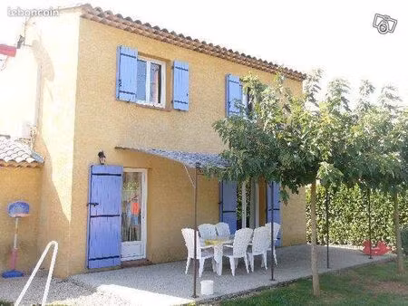 villa 4 pièces 85 m²