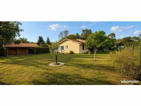 maison 3 chambre 105m2  terrain 1200m2